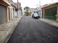 Reparos no asfalto na Rua Reinaldo Silveira Pimenta no bairro Jova Rural