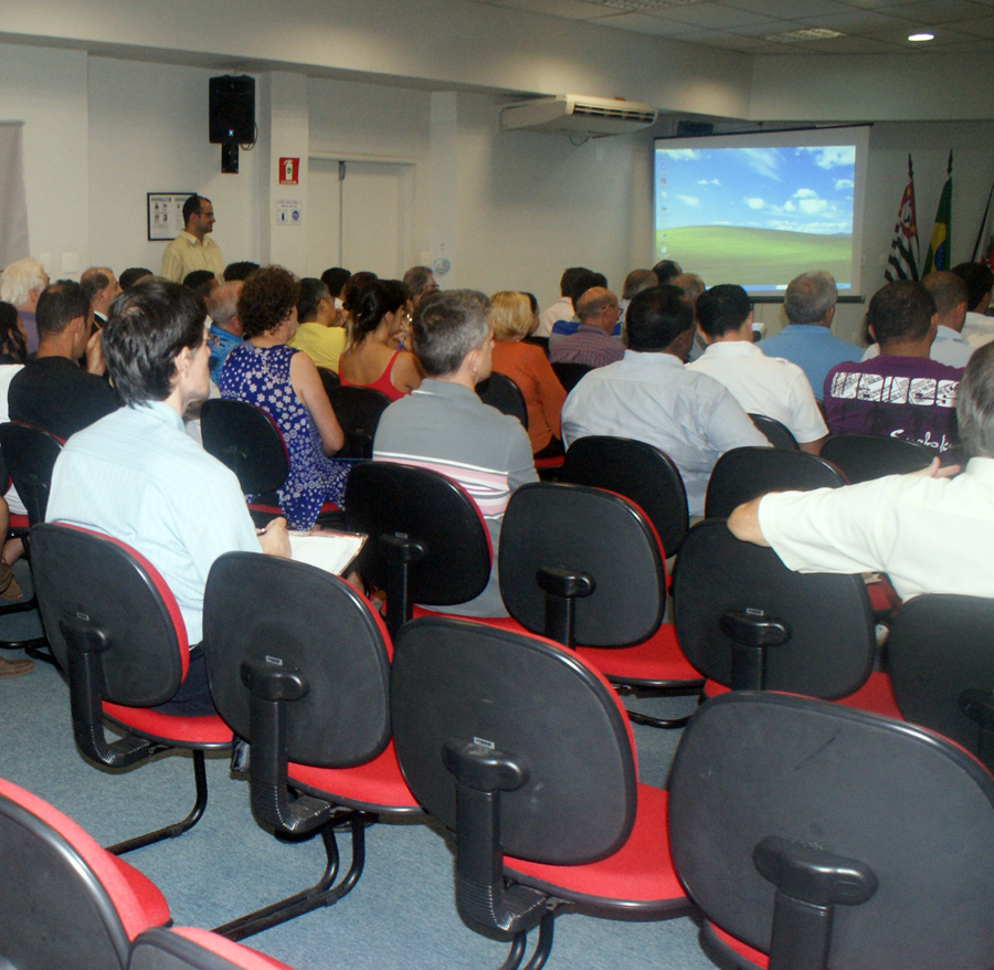 Reunião realizada pela Subprefeitura no dia 27/03 na região
