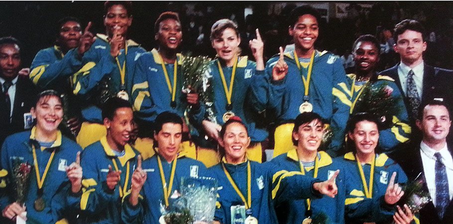 Basquetebol feminino: breve histórico e tendências atuais