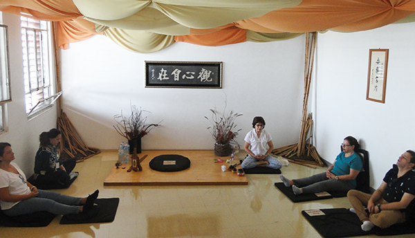 Prática realizada na Sala de Meditação 