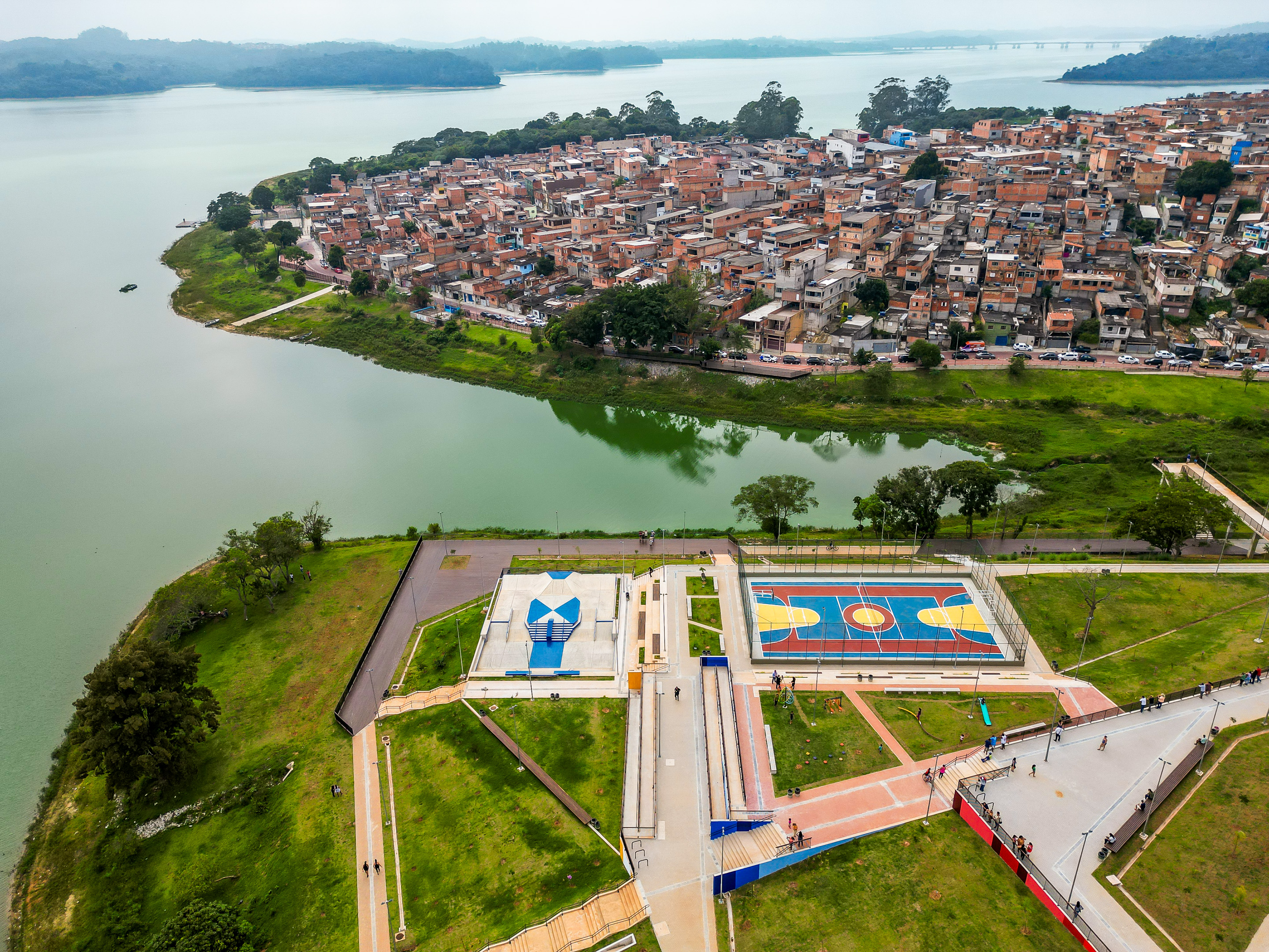 Prefeitura inaugura parque que ajuda a despoluir a Billings, oferecer  moradias dignas e ser opção de lazer no Grajaú - Secretaria Municipal de  Habitação - Prefeitura