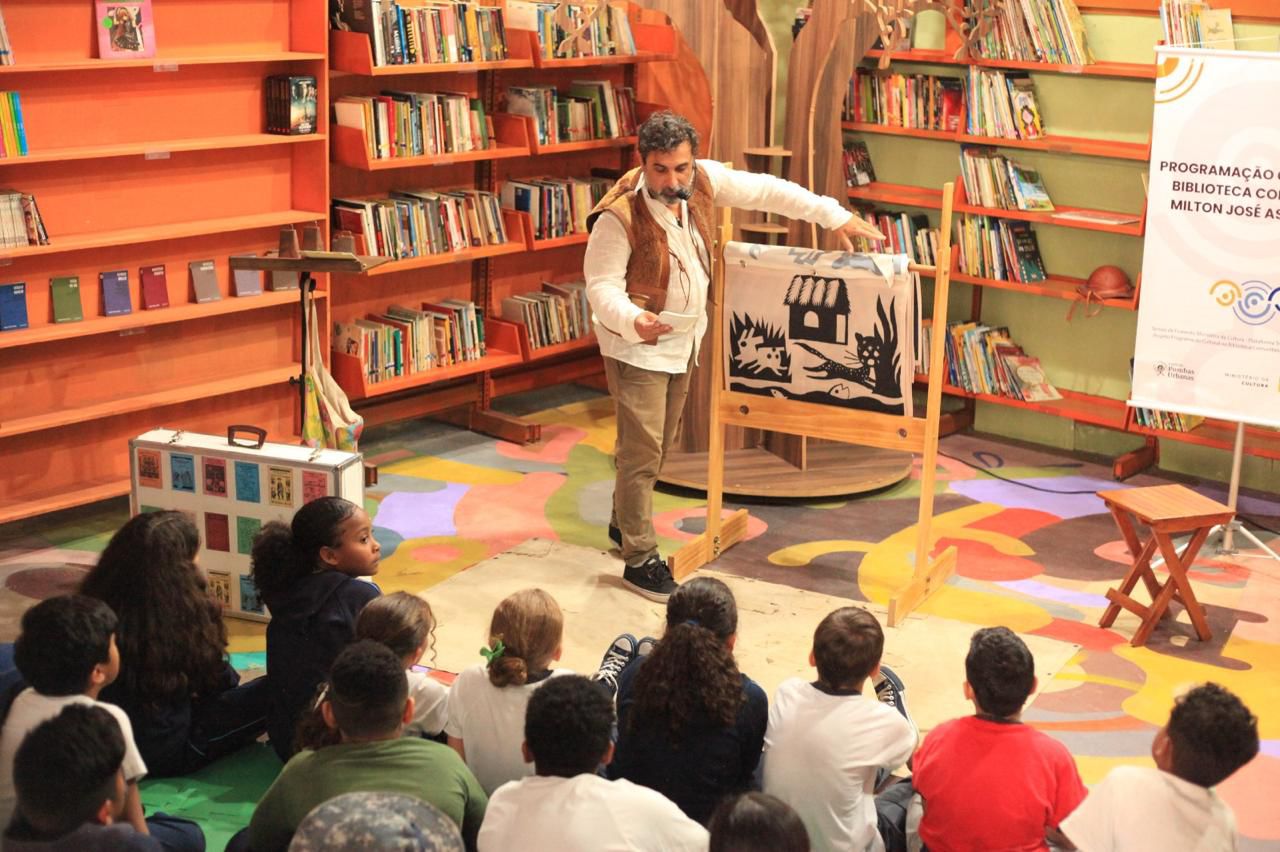 Teatro infantil “A Onça e o Bode”, baseado em cordel, acontece na sexta (03) às 10h