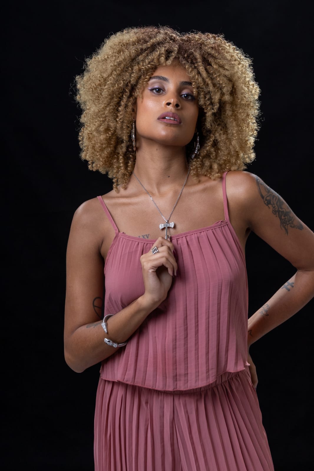 Deborah Crespo faz show na Casa de Cultura Hip Hop Leste às 20h (Foto/Divulgação)