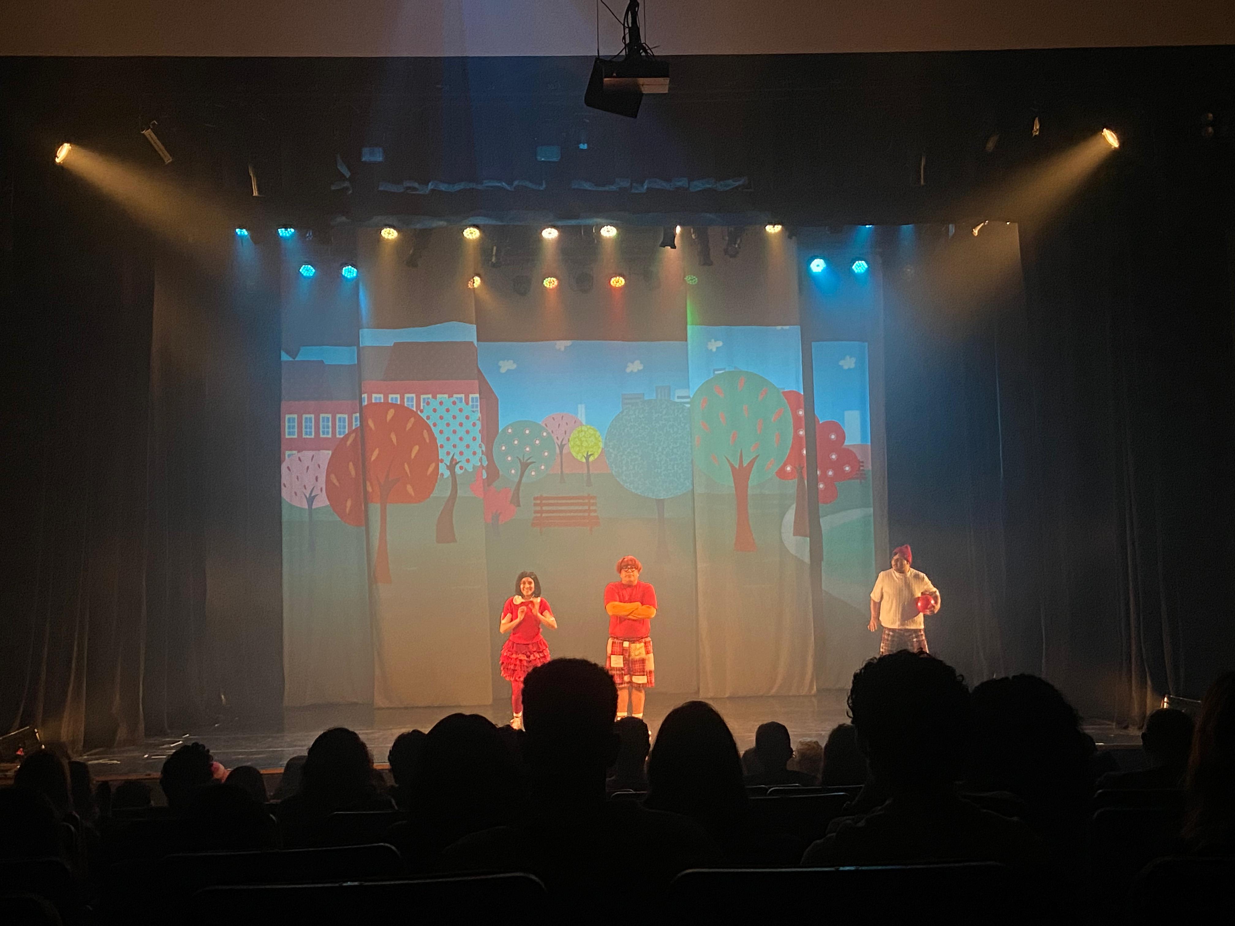 “Os Óculos Mágicos de Charlotte”. Foto: divulgação.