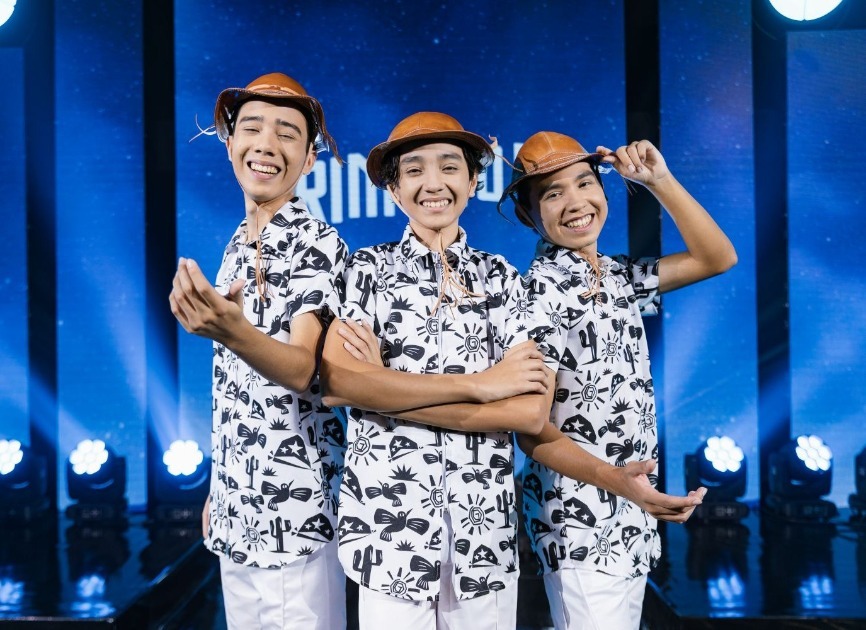 Trimanos, um trio formado por irmãos, faz show no Centro Cultural Vila Itororó nesta semana. Foto: Divulgação.