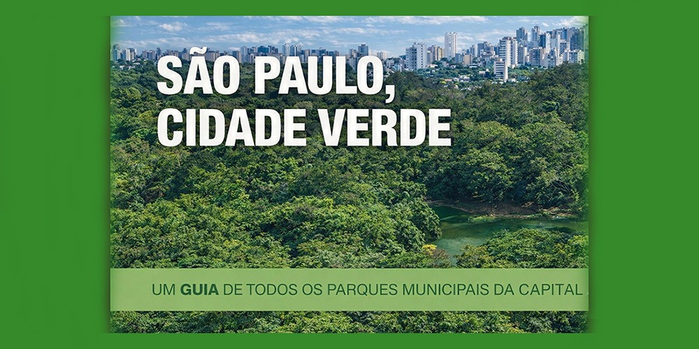 Vista aérea de área urbana com edifícios e vias