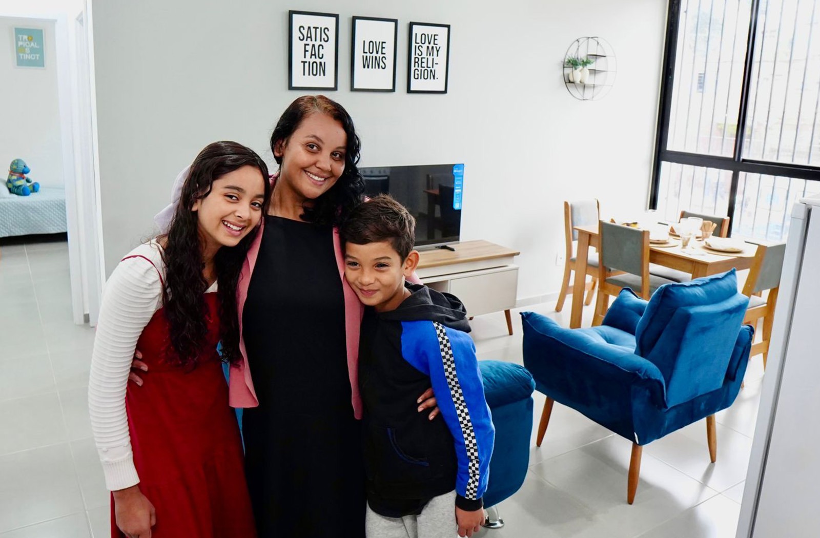 Vista aérea de área urbana com edifícios e vias