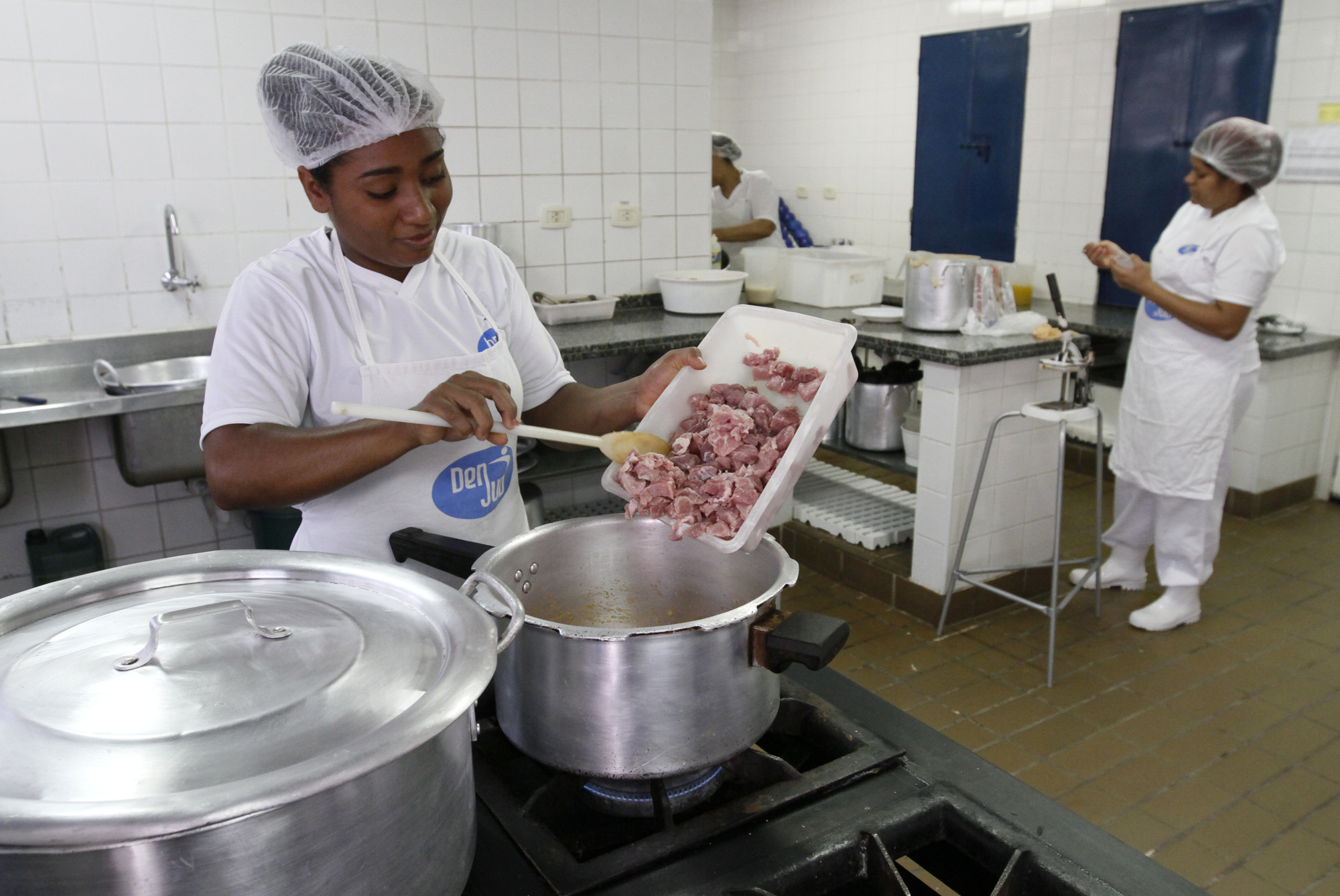 1083733-Alimentação Orgânica no CEI Pequeno Seareiro