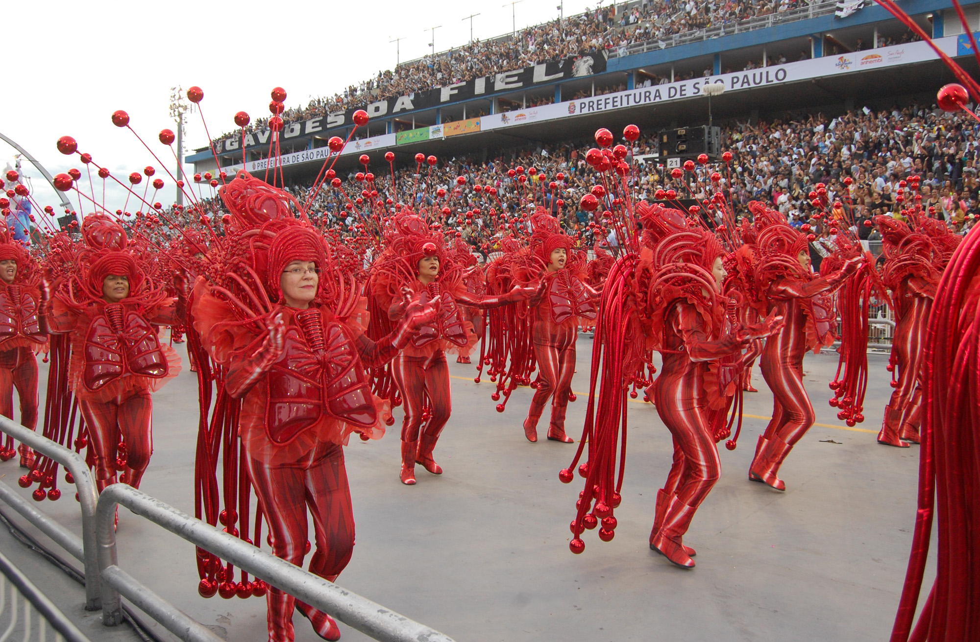 1386302-Desfile das Escolas de Samba de Sábado