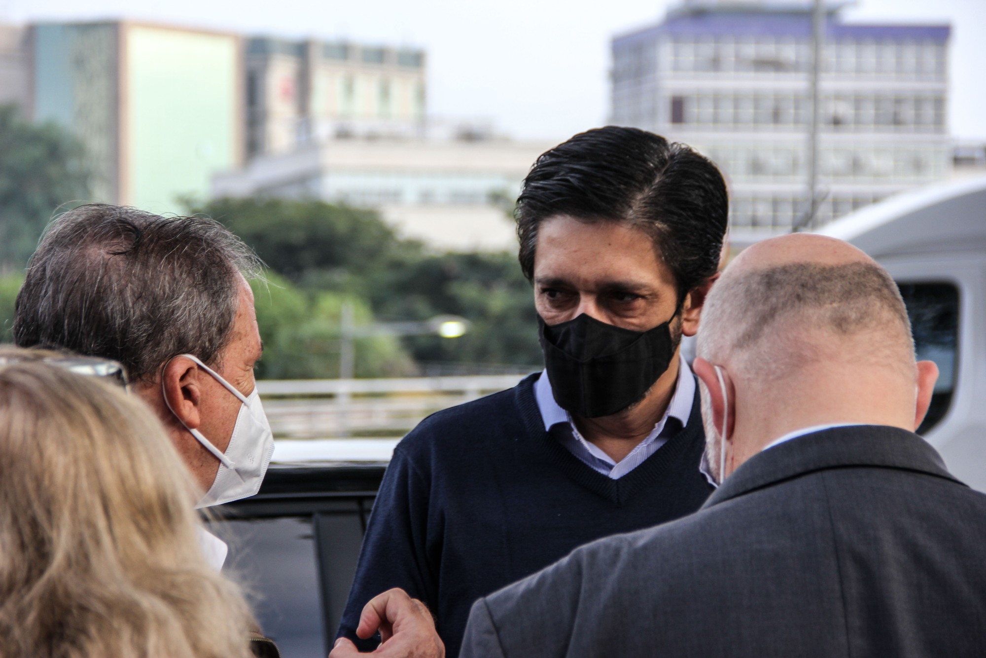 1575604-Visita ao Ônibus Laboratorial no Aeroporto de Congonhas