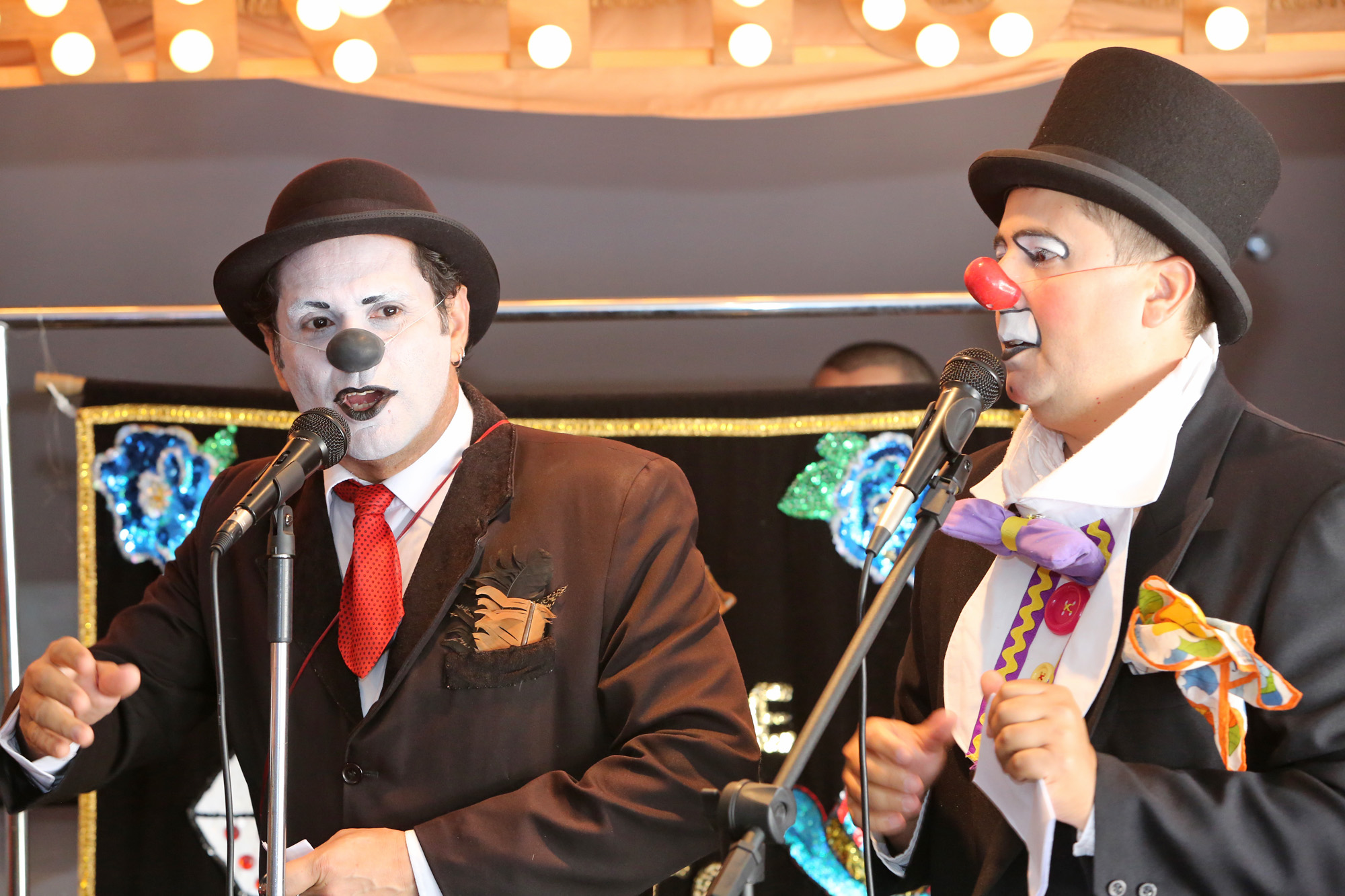 1960221-SANÇÃO DA LEI QUE INSTITUI O PROGRAMA DE FOMENTO AO CIRCO 