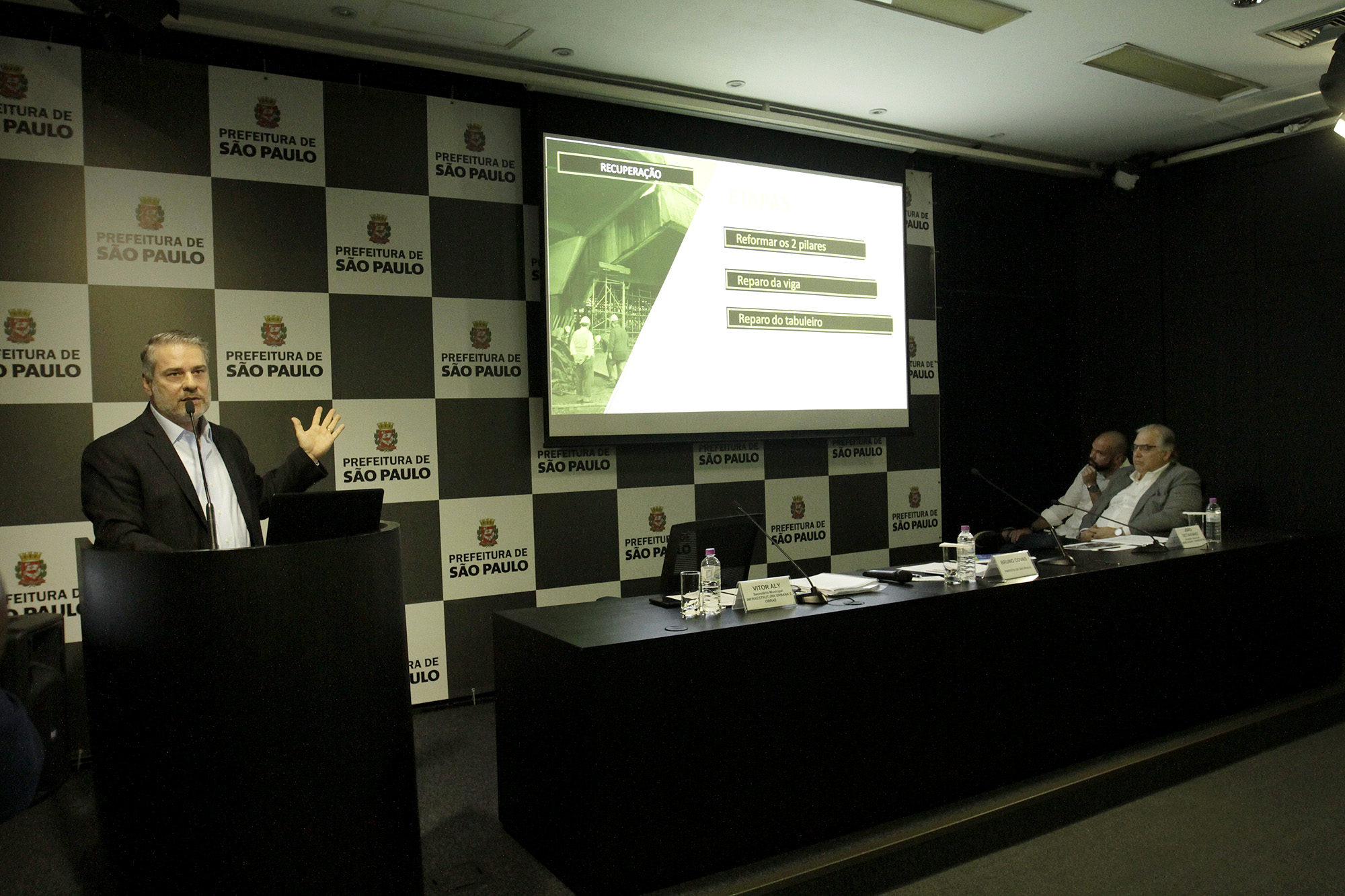 697571-Coletiva de Imprensa sobre Viaduto na Marginal Pinheiros