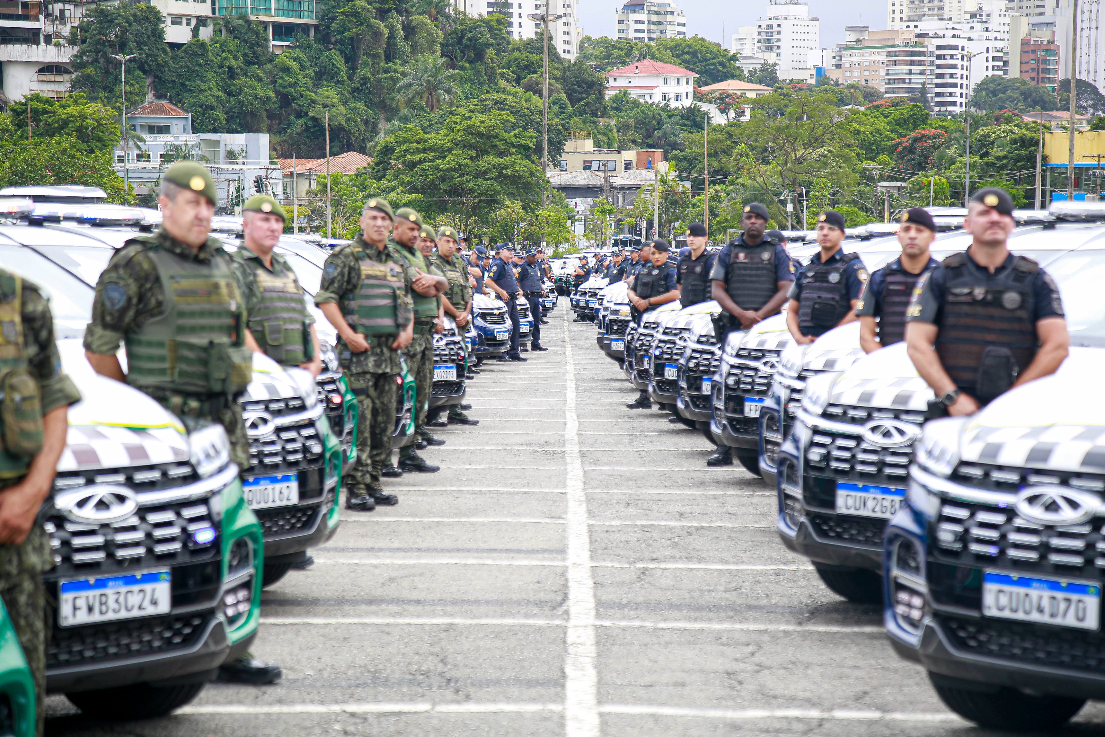 718557-Entrega de Novas Viaturas da Guarda Civil Metropolitana e Companhia de Engenharia de Tráfego