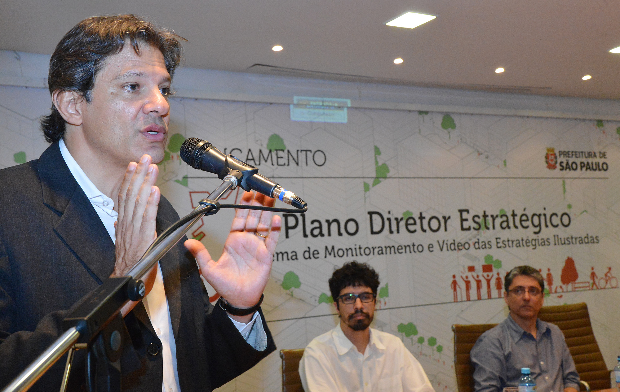1002330-LANÇAMENTO DO SISTEMA DE MONITORAMENTO DO PLANO DIRETOR ESTRATÉGICO

