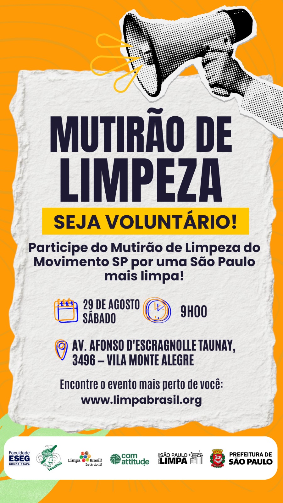Imagem vertical com fundo alaranjado. No canto superior direito, sobressai uma ilustração em retícula preta e branca de uma mão segurando um megafone voltado para a esquerda, de onde saem linhas amarelas que representam a emissão de som.  A maior parte do cartaz é ocupada por uma folha de papel branca sobreposta, com bordas recortadas e textura amassada. Na parte superior da folha, lê-se em letras garrafais e tom azul-escuro o título 