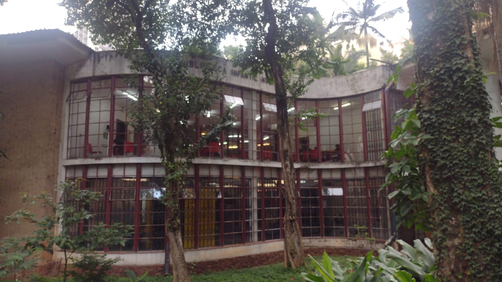 Fachada da Biblioteca Infantojuvenil Monteiro Lobato (Foto: Divulgação)