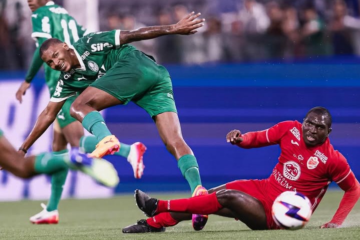 Na imagem, jogador do Ibrachina e do Palmeiras na Copinha