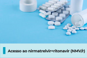 Pra Cego Ver: A imagem possui um fundo azul com frascos, cartelas e comprimidos acima. Abaixo, uma faixa com o texto 